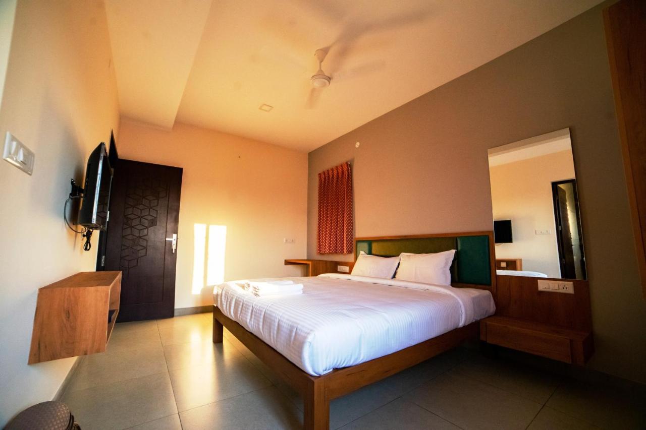 Sarvam Serviced Apartment Coimbatore Dış mekan fotoğraf